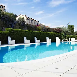 *** Hotel Iva Italia